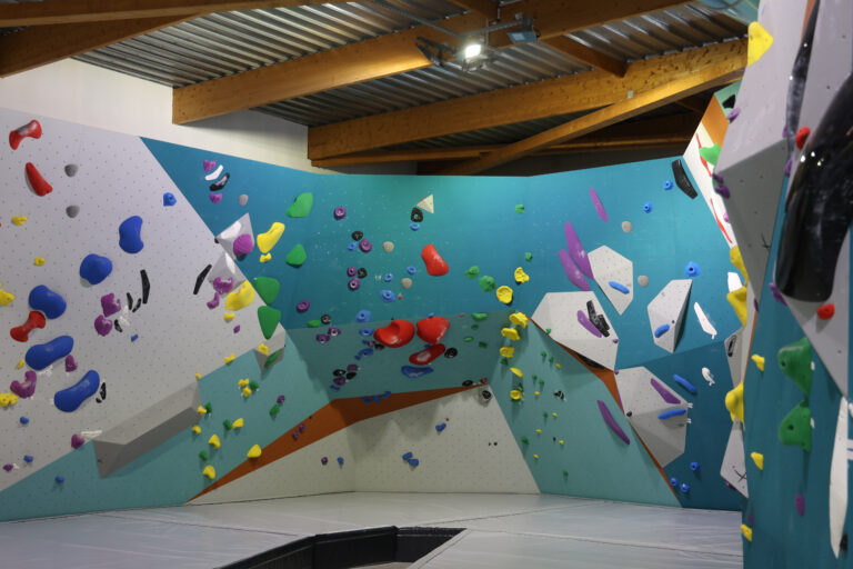 Bloc au Mans : escalade à Climb Up